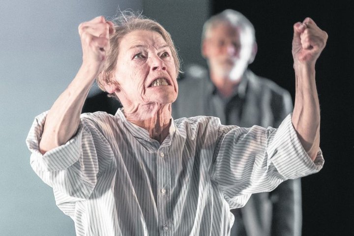 Glenda Jackson on stage as Lear in King Lear at the Old Vic