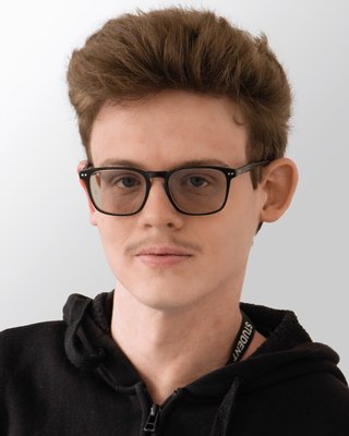 Headshot of Tom Hall